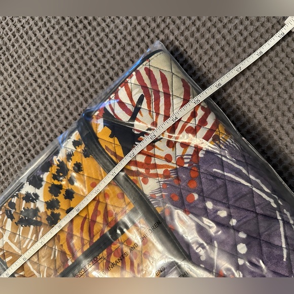 Vera Bradley, NWT, small microfiber tote, Pattern is Painted Feathers - Picture 2 of 6